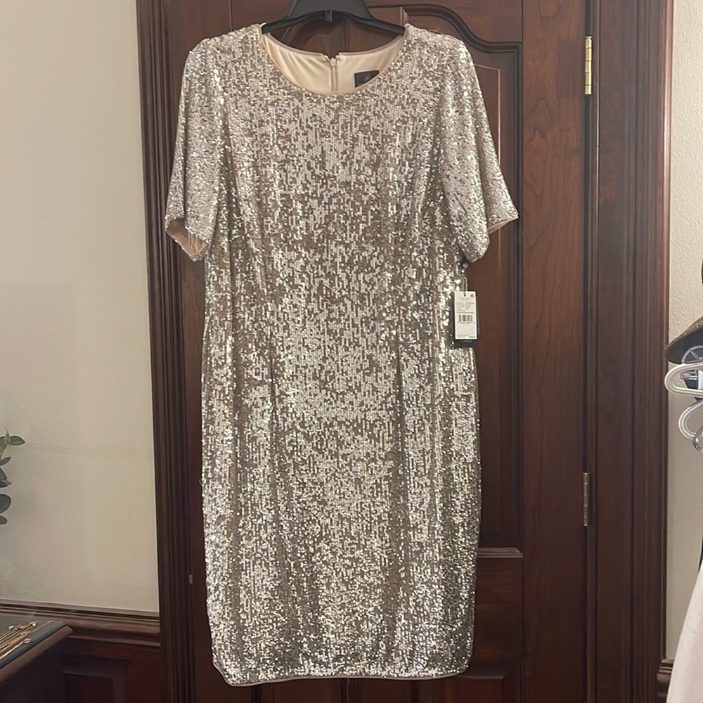 NWT Adrianna Papell Sequin Dress